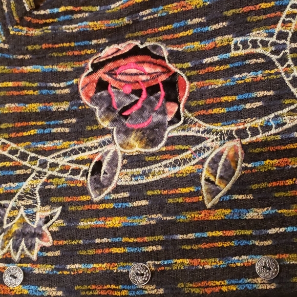 Embroidered Jacket - Picture 4 of 5